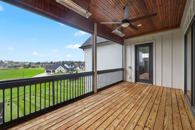 300 Prestwick Circle, Richmond, KY 40475
