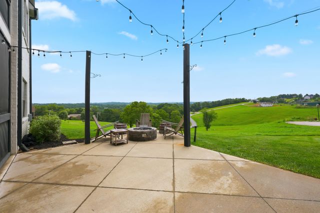 300 Prestwick Circle, Richmond, KY 40475