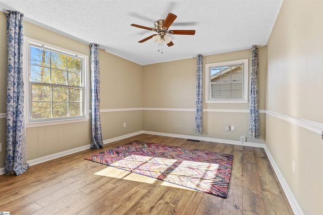 5 Stevenson Road, Taylors, SC 29687