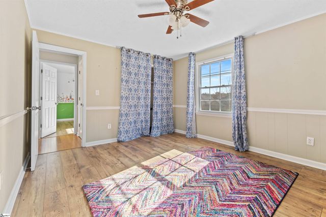 5 Stevenson Road, Taylors, SC 29687