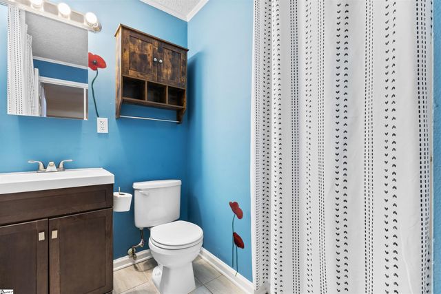 5 Stevenson Road, Taylors, SC 29687