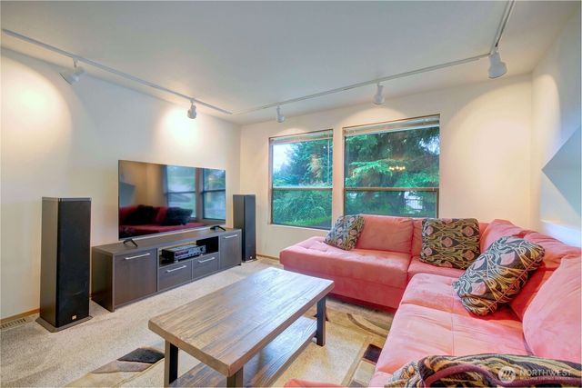 17417 28th Avenue SE, Bothell, WA 98012