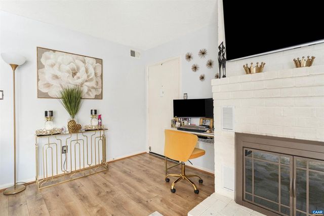 114 TURTLE CREEK RD #1, Charlottesville, VA 22901