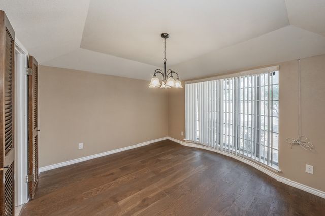 2863 Hitson Lane, Fort Worth, TX 76112