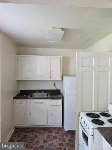 2810 31 ST SE #A-691, Washington, DC 20020