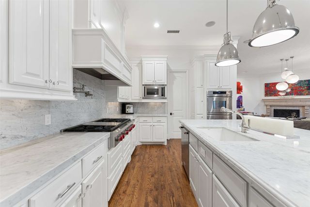 6007 Stefani Drive, Dallas, TX 75225