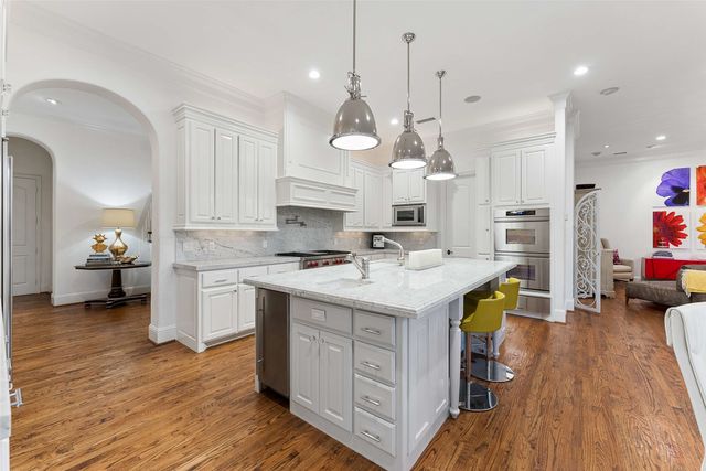 6007 Stefani Drive, Dallas, TX 75225