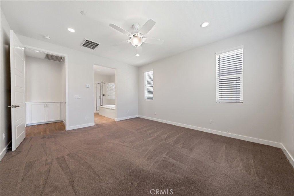 Image 19 of property listing at 24185 Chestnut Oak Street, Murrieta, CA 92562