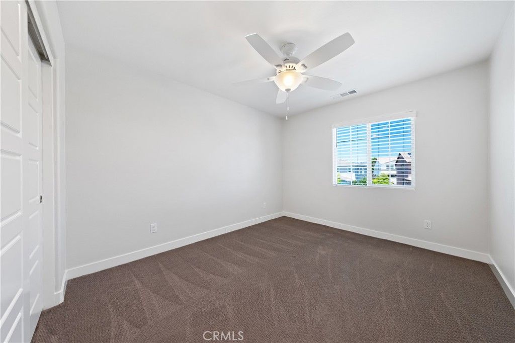 Image 25 of property listing at 24185 Chestnut Oak Street, Murrieta, CA 92562