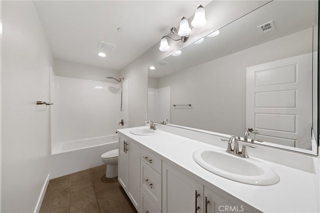 Image 27 of property listing at 24185 Chestnut Oak Street, Murrieta, CA 92562