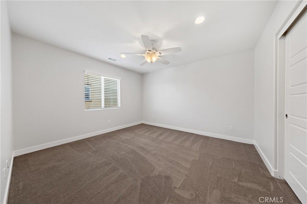 Image 30 of property listing at 24185 Chestnut Oak Street, Murrieta, CA 92562