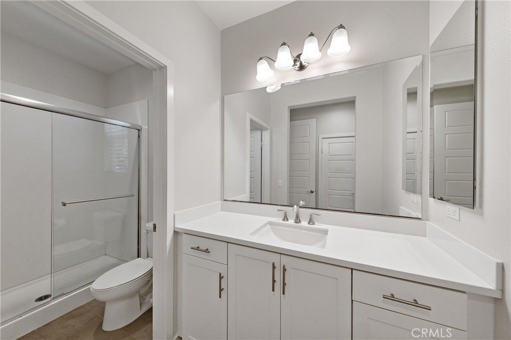 Image 8 of property listing at 24185 Chestnut Oak Street, Murrieta, CA 92562
