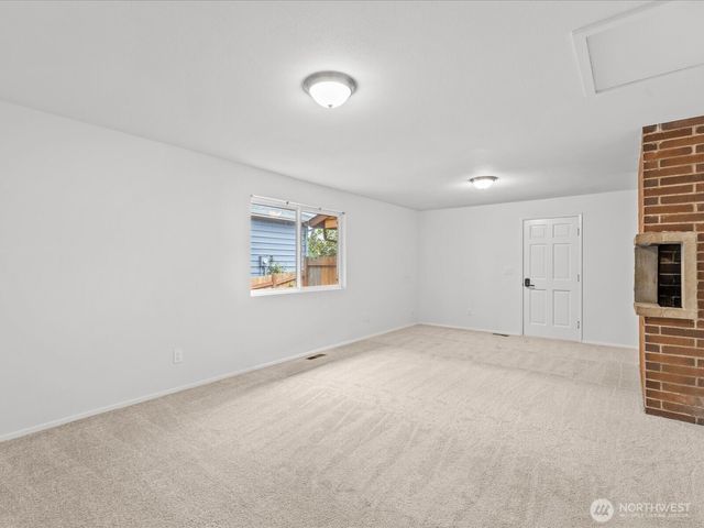 20631 120th Avenue SE, Kent, WA 98031