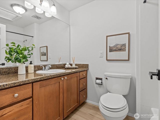 20631 120th Avenue SE, Kent, WA 98031