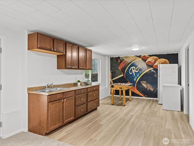 20631 120th Avenue SE, Kent, WA 98031
