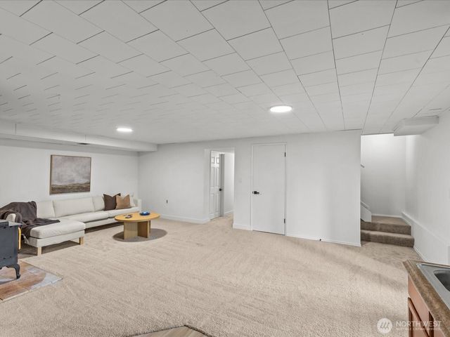 20631 120th Avenue SE, Kent, WA 98031