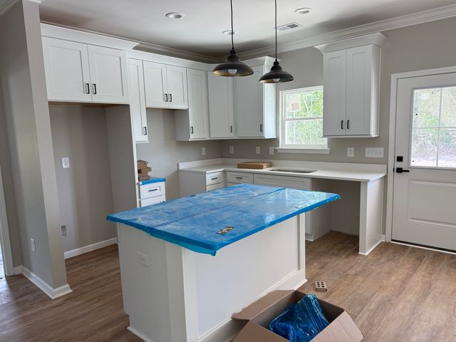 8267 Kerl Rd., Conway, SC 29526