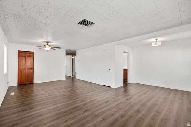 4207 W 5780 S, Kearns, UT 84118