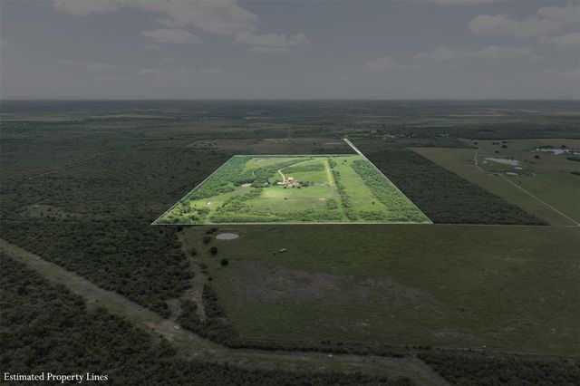 1190 Dickerson RD, Lockhart, TX 78644