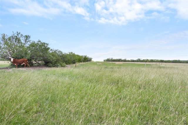 1190 Dickerson RD, Lockhart, TX 78644