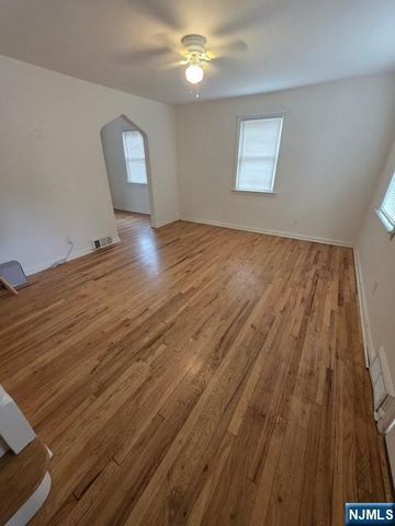 245 Paterson Avenue, Lodi, NJ 07644