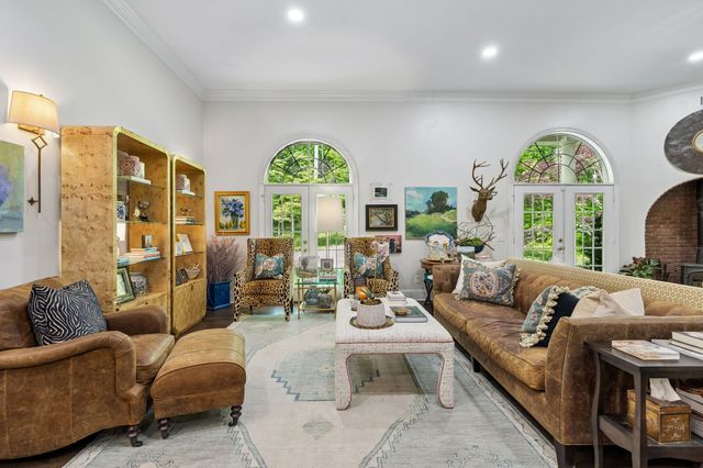 6045 Carter Ln, Franklin, TN 37064