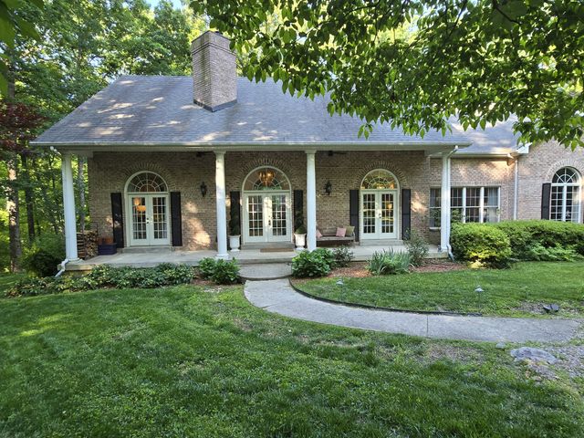 6045 Carter Ln, Franklin, TN 37064