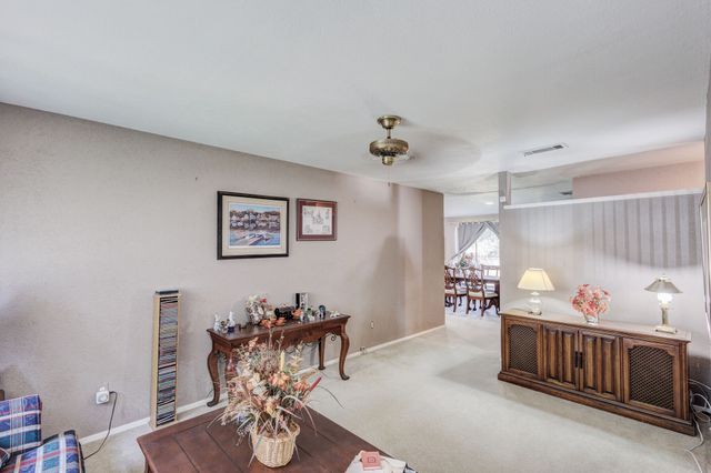 2919 Bergen Lane, Farmers Branch, TX 75234