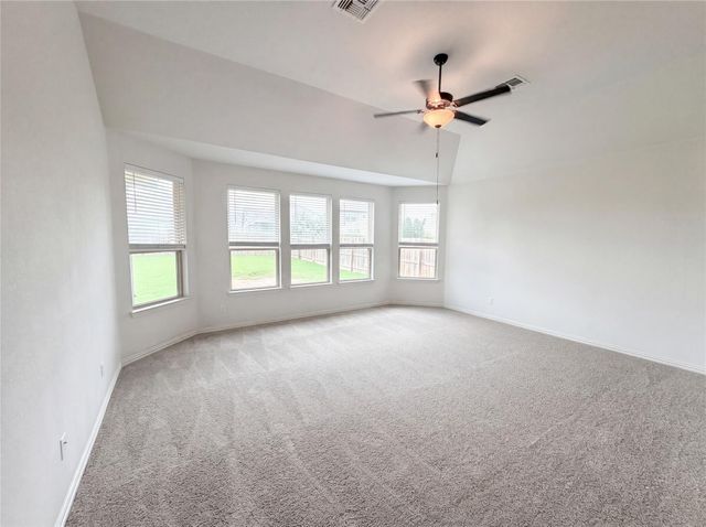 1308 Knowles DR, Hutto, TX 78634