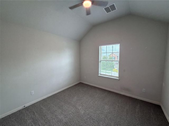 1308 Knowles DR, Hutto, TX 78634