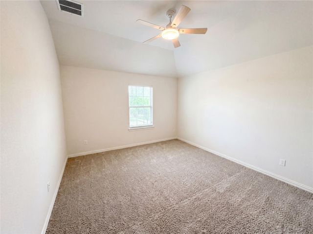 1308 Knowles DR, Hutto, TX 78634