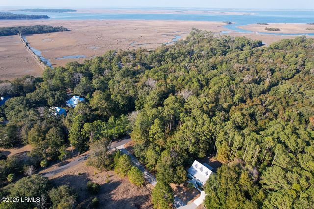 284 Fripp Point Road, St. Helena Island, SC 29920