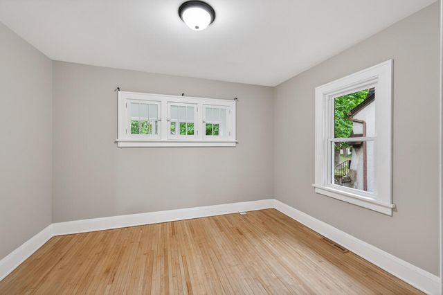 3726 Thomas Avenue N, Minneapolis, MN 55412
