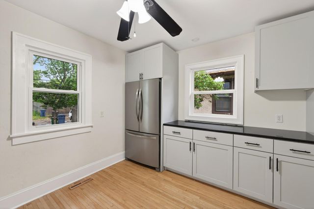 3726 Thomas Avenue N, Minneapolis, MN 55412