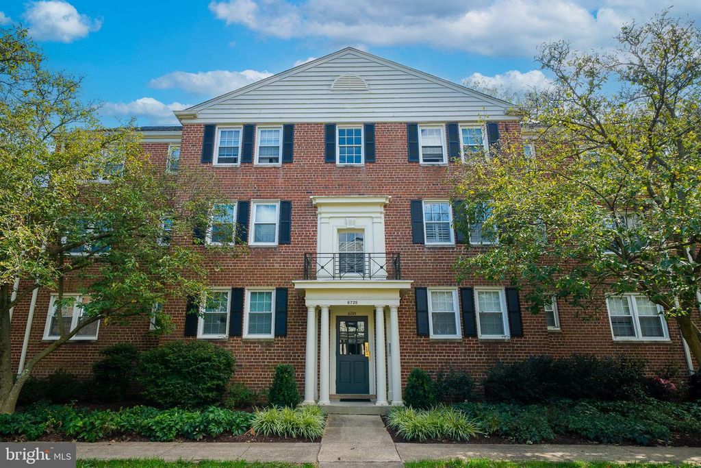 6725 W WAKEFIELD DR #B1, Alexandria, VA 22307