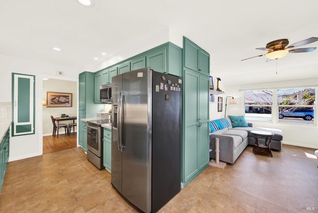 1308 Empire St, Fairfield, CA 94533