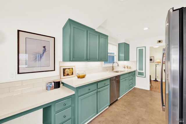 1308 Empire St, Fairfield, CA 94533