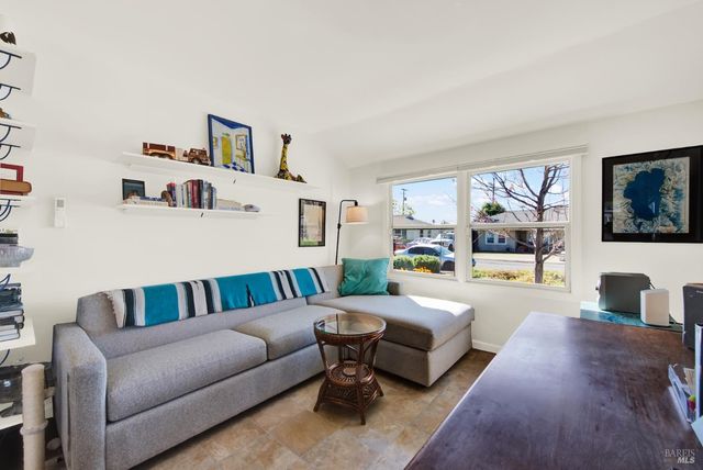 1308 Empire St, Fairfield, CA 94533