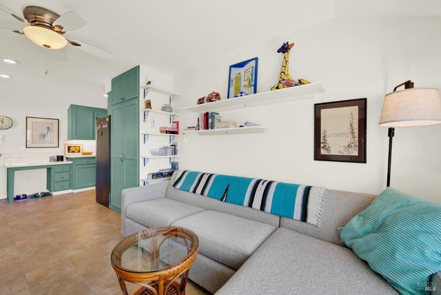 1308 Empire St, Fairfield, CA 94533