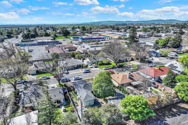 1308 Empire St, Fairfield, CA 94533