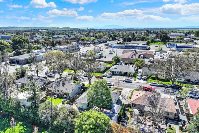 1308 Empire St, Fairfield, CA 94533