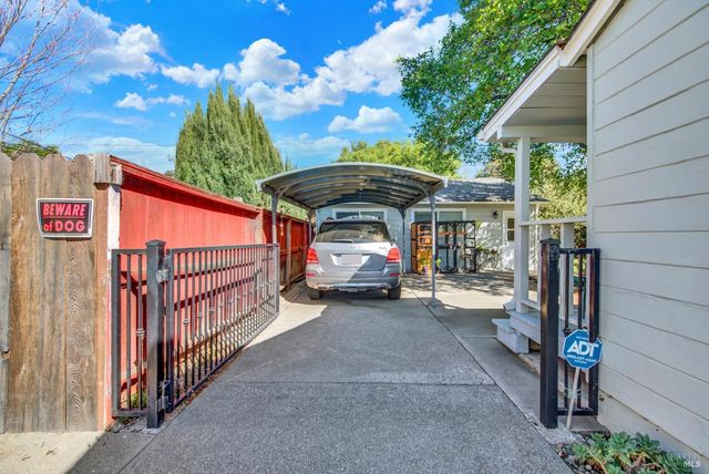 1308 Empire St, Fairfield, CA 94533