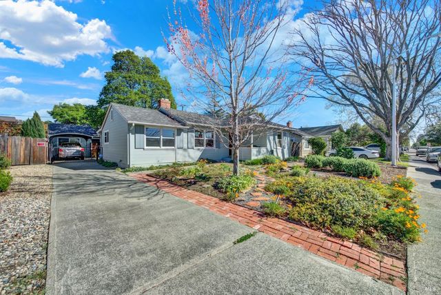 1308 Empire St, Fairfield, CA 94533