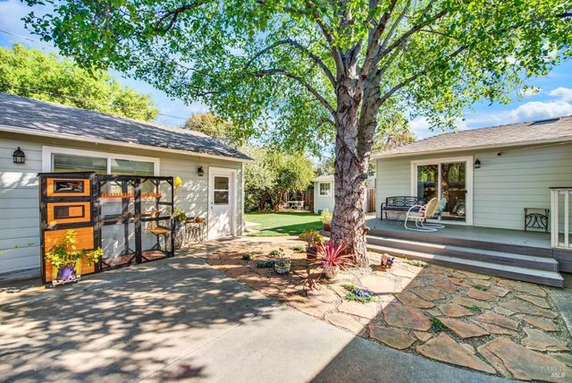 1308 Empire St, Fairfield, CA 94533