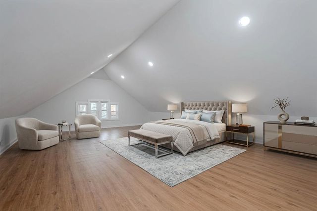 8137 S Loomis Boulevard, Chicago, IL 60620