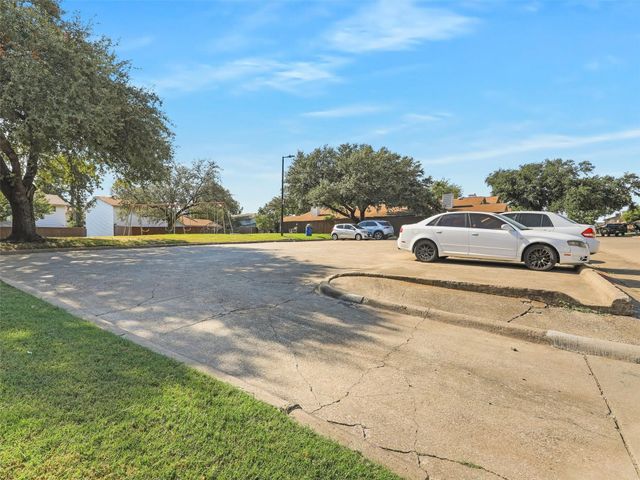 720 Ticonderoga Drive, Garland, TX 75043