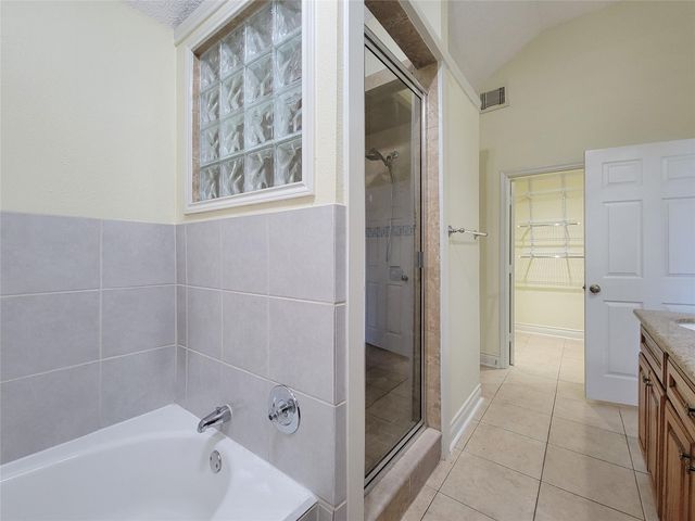 6215 Francis Marion Drive, Houston, TX 77091