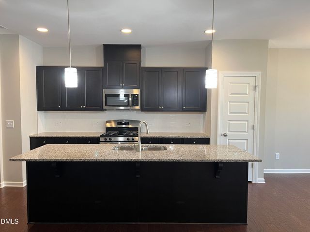 8048 Windthorn Place, Cary, NC 27519