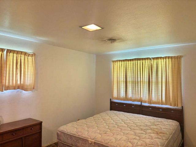 1211 S Lake Arthur Ave, Jennings, LA 70546