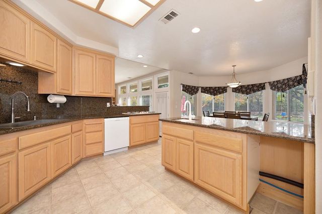4310 Rolling Oaks Dr, Granite Bay, CA 95746